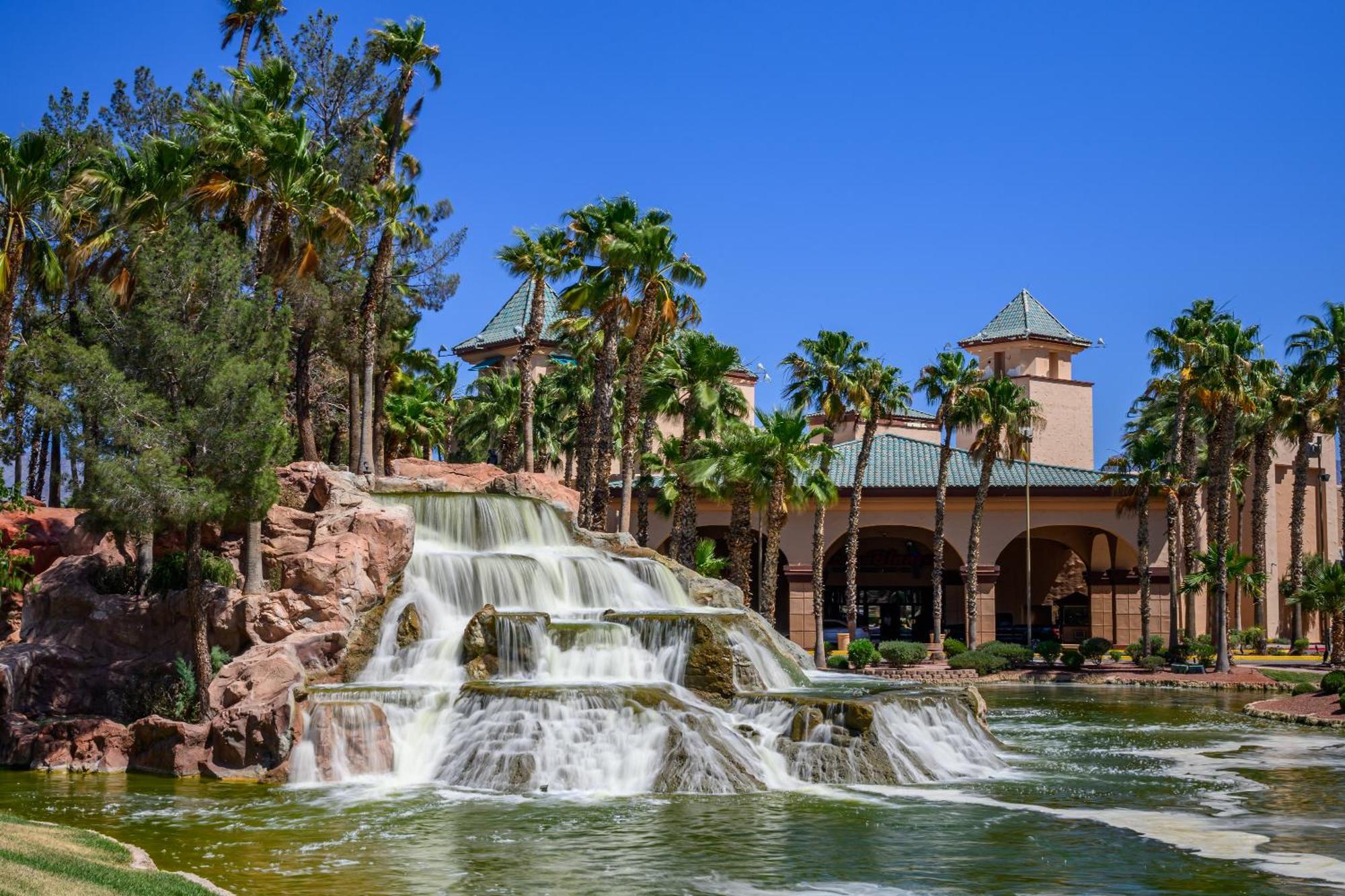 Casablanca Resort, Casino, Golf & Spa Мъскийт Екстериор снимка
